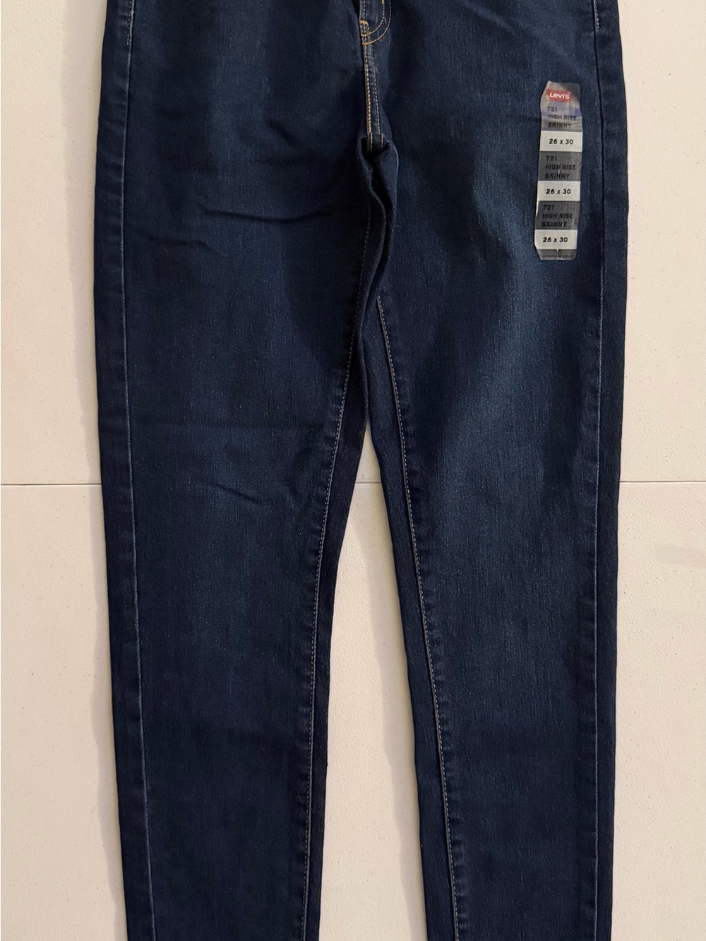 Levi's Dark Wash High Rise Skinny Jeans
